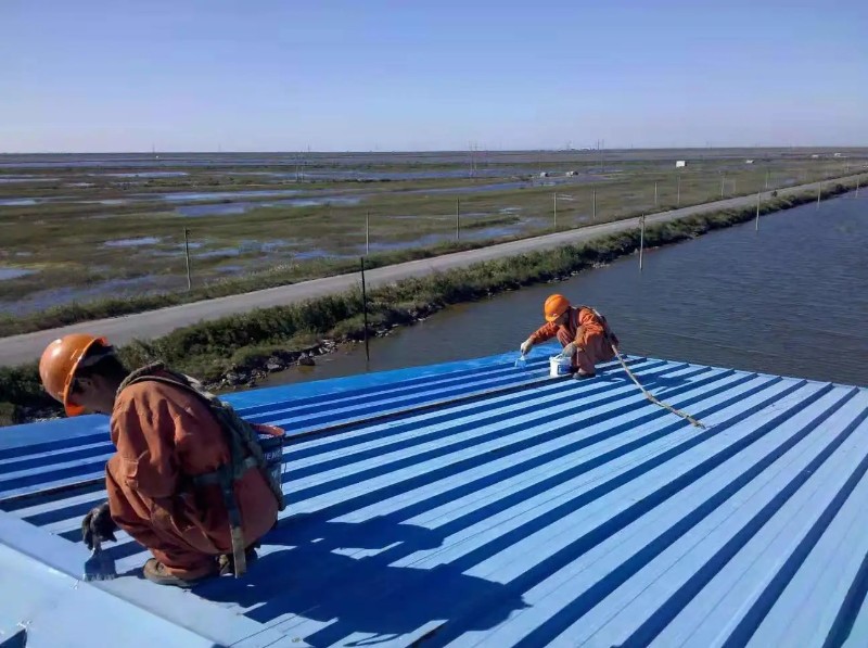 安庆钢结构屋面漏水原因